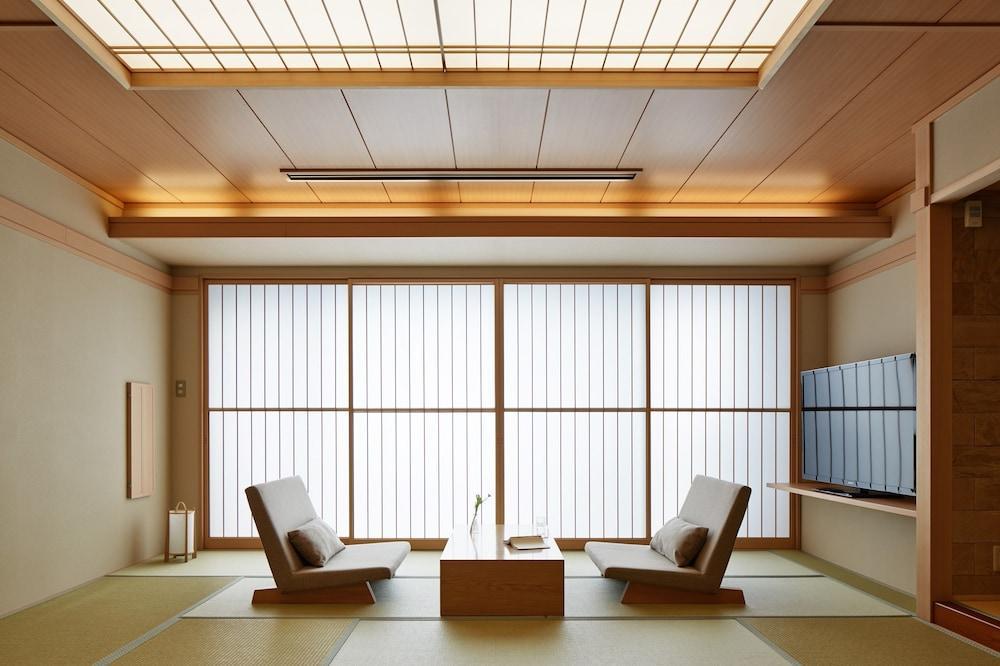 Fujikawaguchiko Onsen Konanso Hotel Kültér fotó A shōji window