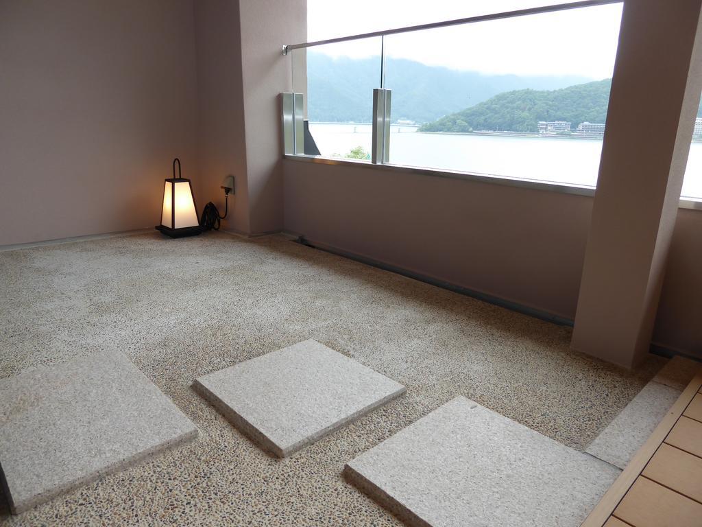 Fujikawaguchiko Onsen Konanso Hotel Kültér fotó