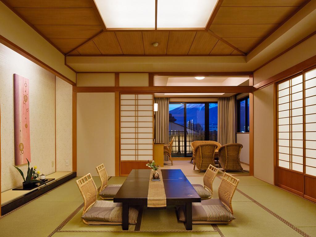 Fujikawaguchiko Onsen Konanso Hotel Kültér fotó