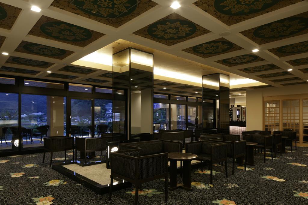 Fujikawaguchiko Onsen Konanso Hotel Kültér fotó Interior of the restaurant